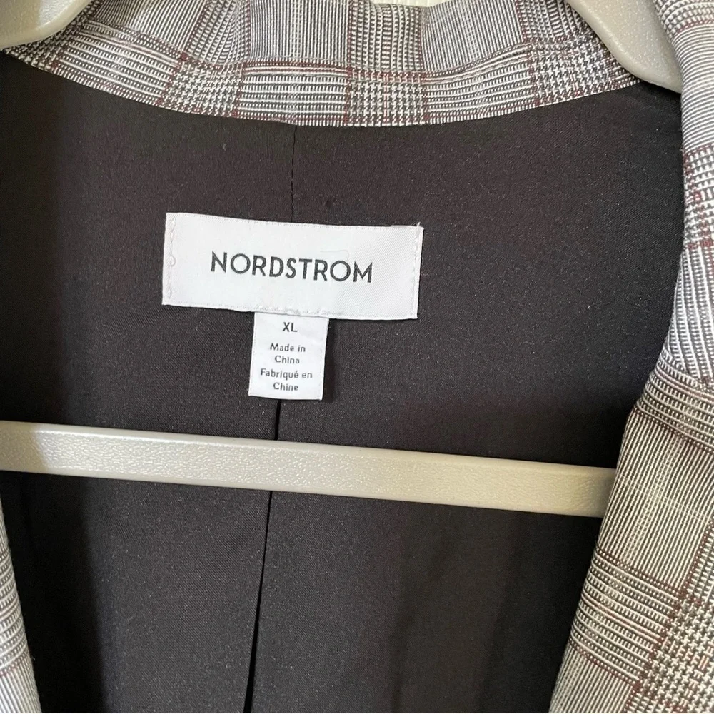 Nordstrom Glen black white Red Plaid one button long line blazer XL
